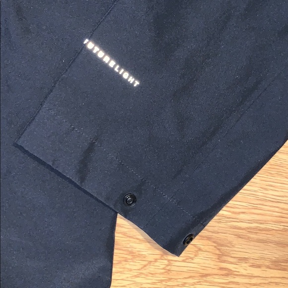 North Face Arque Active Trail FUTURELIGHT Jacket - Picture 3 of 16